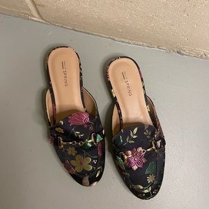Spring Shoes Black Floral Mules
